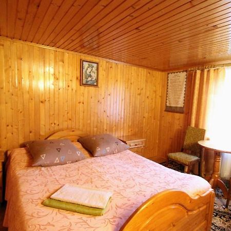Карпатська Полонина Daire Yaremche Dış mekan fotoğraf